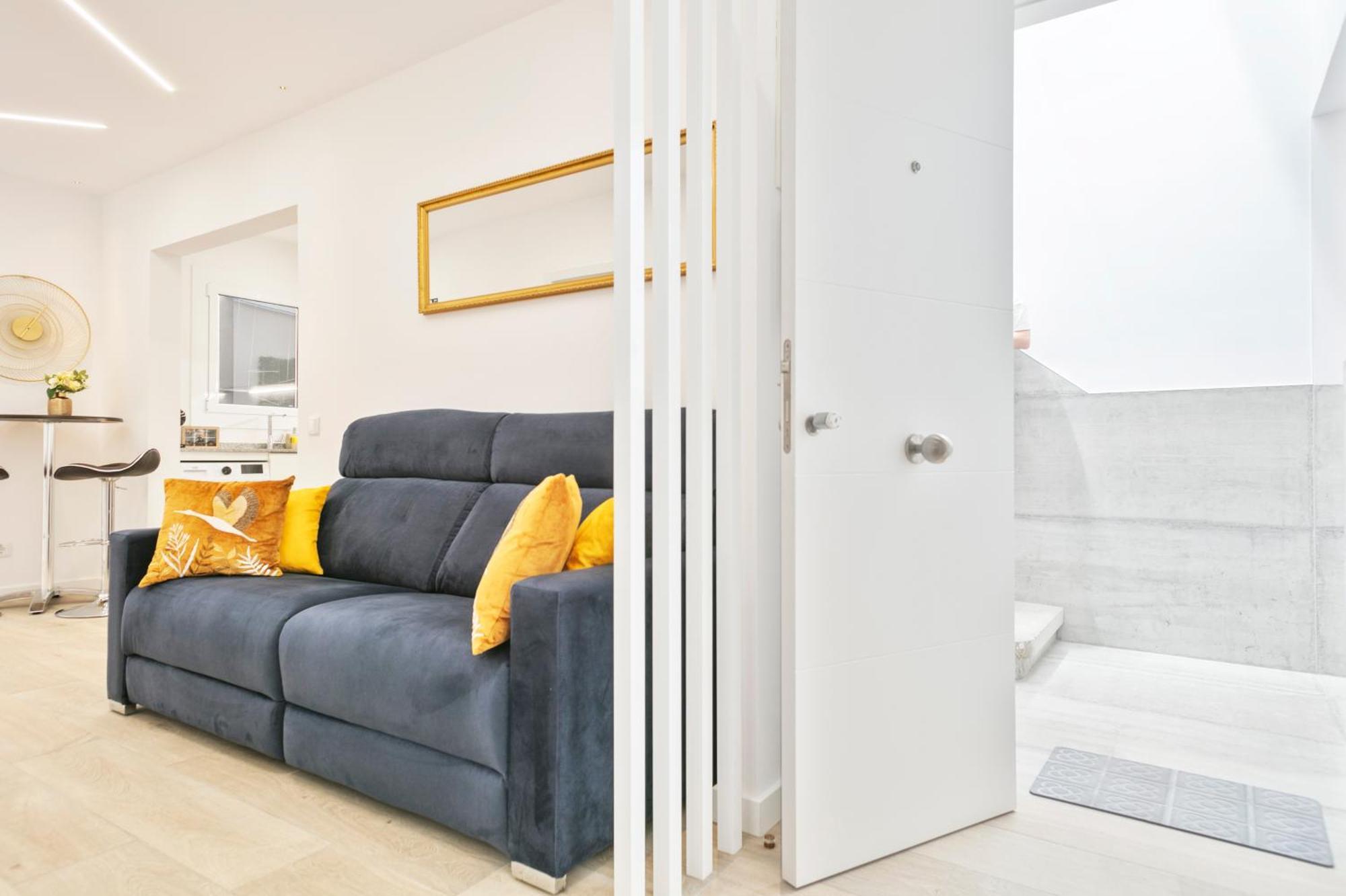 Boutique Plaza Catalonia Suites Cornella Cornellà de Llobregat Zewnętrze zdjęcie