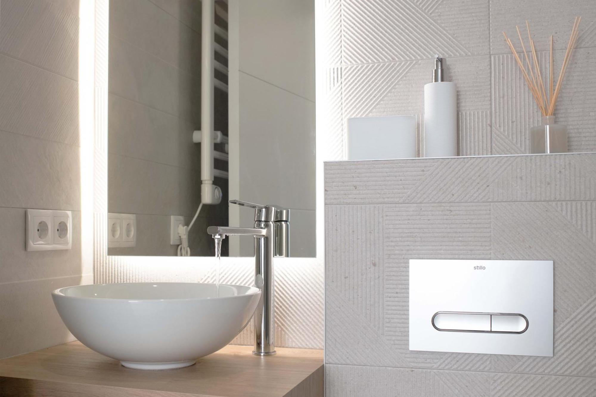 Boutique Plaza Catalonia Suites Cornella Cornellà de Llobregat Zewnętrze zdjęcie